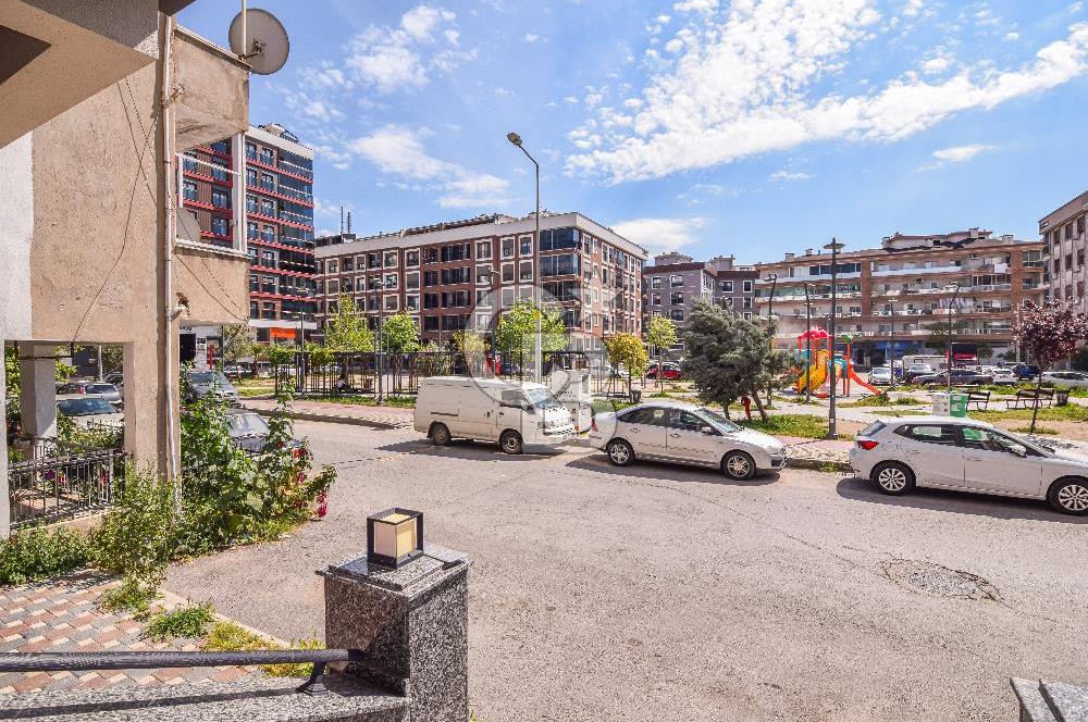 KARŞIYAKA ŞEMİKLER PARK CEPHELİ EŞYALI KİRALIK 2+1 DAİRE