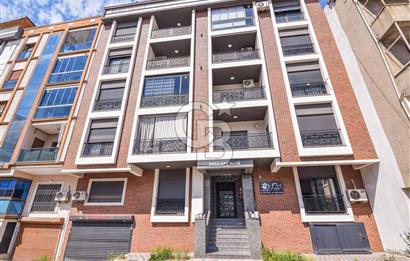 KARŞIYAKA ŞEMİKLER PARK CEPHELİ EŞYALI KİRALIK 2+1 DAİRE