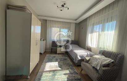 Urla İçmeler Tam Müstakil 6+1 Kiralık Villa