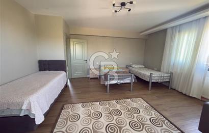 Urla İçmeler Tam Müstakil 6+1 Kiralık Villa