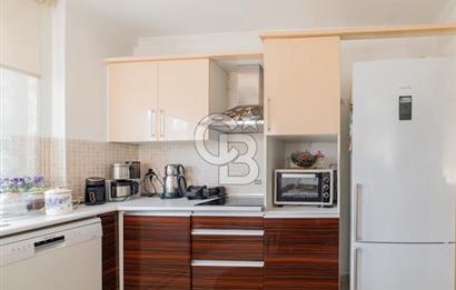 Konyaaltı Uncalı'da Havuz Manzaralı Satılık 2+1 Daire
