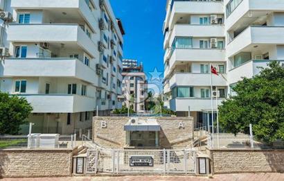 Konyaaltı Uncalı'da Havuz Manzaralı Satılık 2+1 Daire