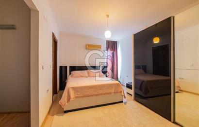 Konyaaltı Uncalı'da Havuz Manzaralı Satılık 2+1 Daire