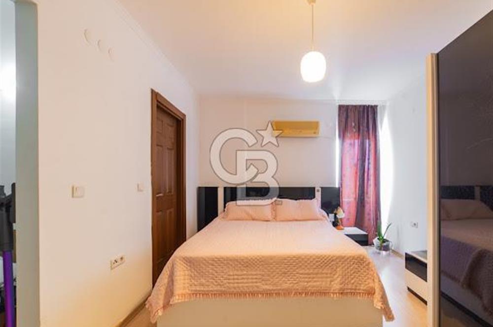 Konyaaltı Uncalı'da Havuz Manzaralı Satılık 2+1 Daire