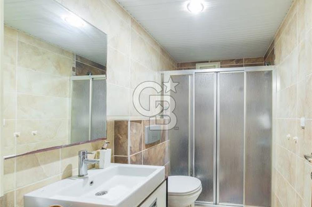 Konyaaltı Uncalı'da Havuz Manzaralı Satılık 2+1 Daire