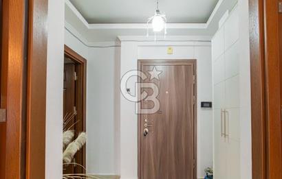 Konyaaltı Uncalı'da Havuz Manzaralı Satılık 2+1 Daire