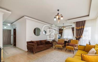 Konyaaltı Uncalı'da Havuz Manzaralı Satılık 2+1 Daire