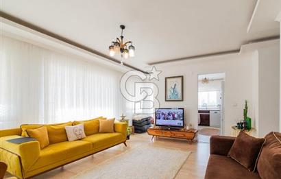 Konyaaltı Uncalı'da Havuz Manzaralı Satılık 2+1 Daire