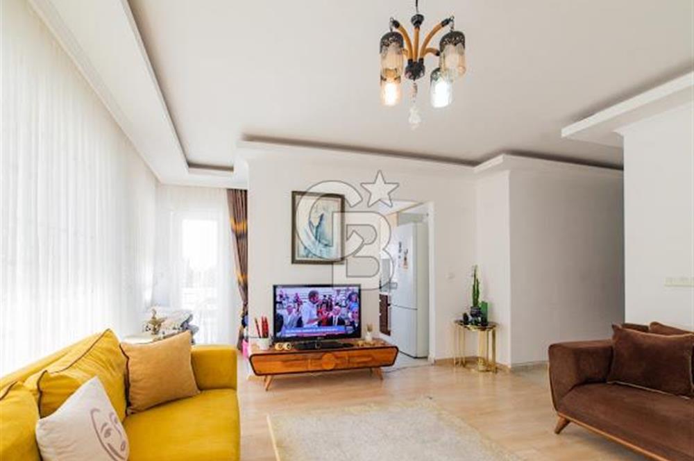 Konyaaltı Uncalı'da Havuz Manzaralı Satılık 2+1 Daire