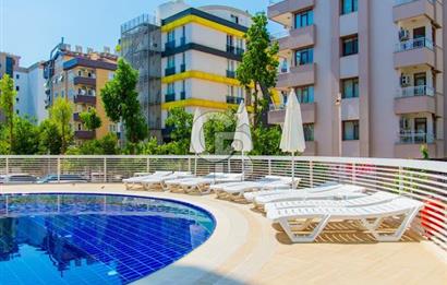 Konyaaltı Uncalı'da Havuz Manzaralı Satılık 2+1 Daire