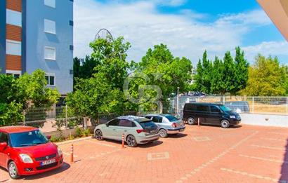 Konyaaltı Uncalı'da Havuz Manzaralı Satılık 2+1 Daire