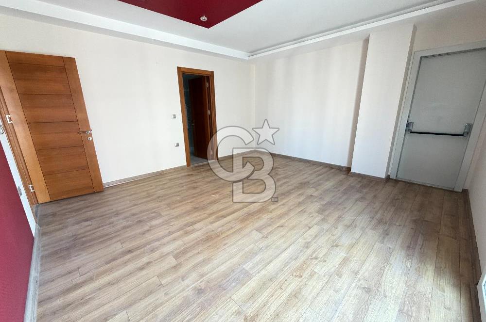 Barış Manço Bulvarı Üzeri,İyi Konum 160m² Net,Geniş 4+1 Kiralık