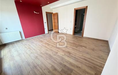 Barış Manço Bulvarı Üzeri,İyi Konum 160m² Net,Geniş 4+1 Kiralık