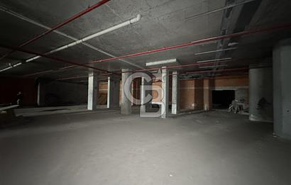 AVCILAR ISPARTAKULE CADDE CEPHELİ 5145m² KİRALIK DEPOLU DÜKKAN