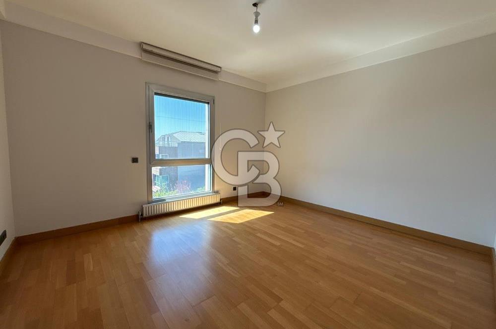 ÇENGELKÖY MESA 2011'DE 282 m²  5+2 ÇATI DUBLEKS 