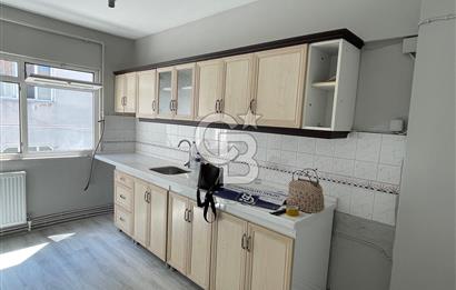 YALOVA MERKEZ'DE HER YERE YÜRÜME MESAFESİNDE 2+1 SATILIK DAİRE