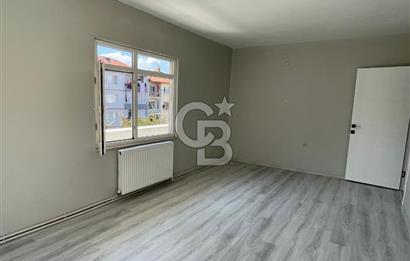 YALOVA MERKEZ'DE HER YERE YÜRÜME MESAFESİNDE 2+1 SATILIK DAİRE