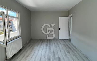 YALOVA MERKEZ'DE HER YERE YÜRÜME MESAFESİNDE 2+1 SATILIK DAİRE