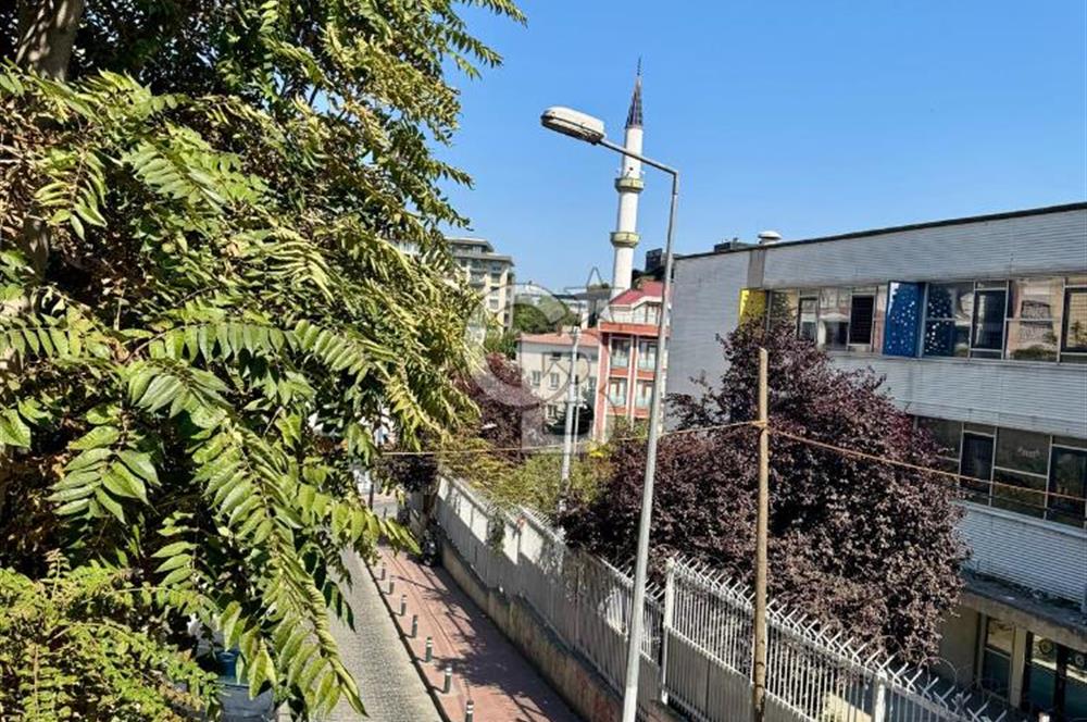 BEYOĞLU KASIMPAŞA da 7 YILLIK BİNADA 2+1 65M2 BOŞ SATILIK DAİRE