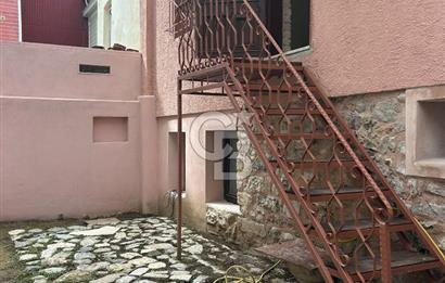 Ortaköyde merkezi denize yakın iş yeri/ofise uygun komple bina