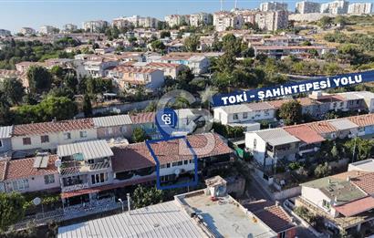 Buca Murathan'da Önü Açık Tadilatlı Bahçeli Manzaralı Dubleks