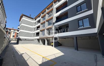 İncek Mahallesi'nde Satılık Sıfır 2+1 Ebeveyn Banyolu Daire