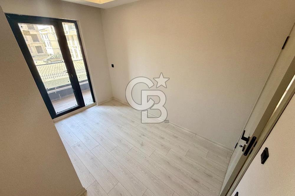İncek Mahallesi'nde Satılık Sıfır 2+1 Ebeveyn Banyolu Daire