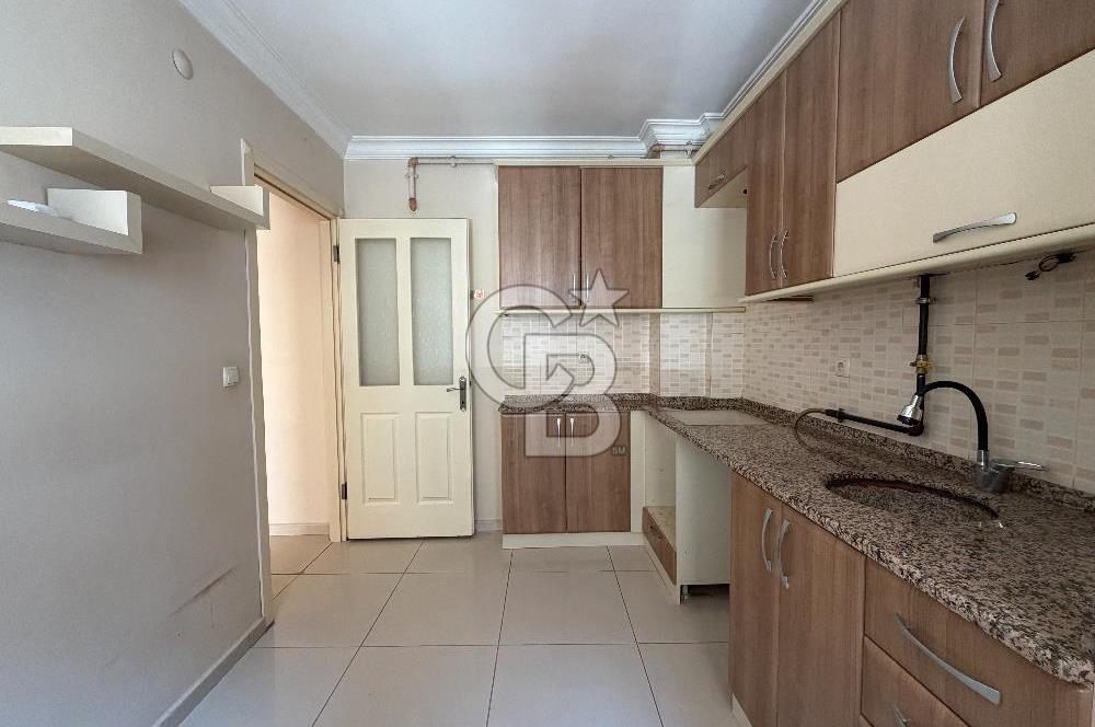 Bozyaka Hastanesi Yanı Ara Kat Çift Cephe 3+1 Doğalgazlı Daire