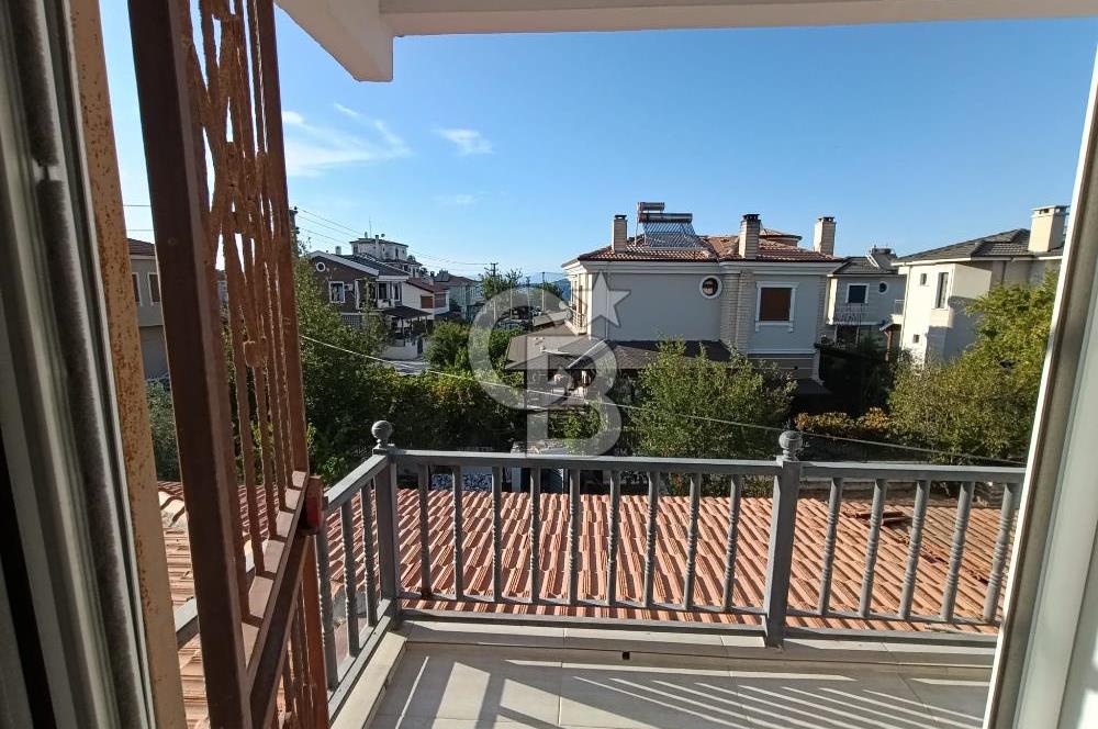 GENİŞ BAHÇELİ OTOPARKLI 4,5+1 DUBLEKS VİLLA