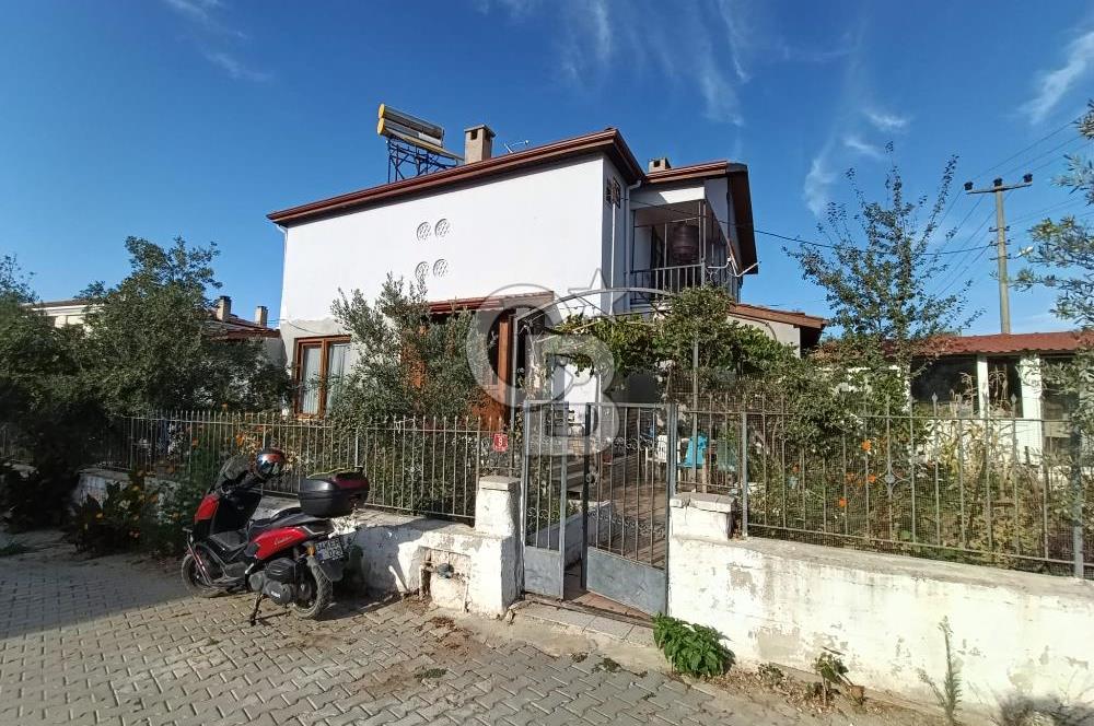 GENİŞ BAHÇELİ OTOPARKLI 4,5+1 DUBLEKS VİLLA
