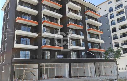 Gülveren'de 325 m² Cadde Mağaza/Dükkan - Kurumsal Kiracıya Uygun