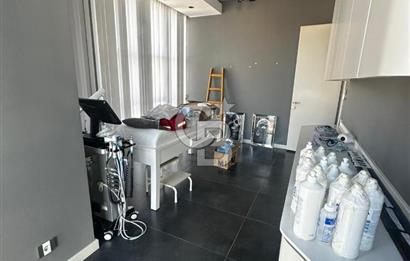 ÇUBUK TİCARET MERKEZİNDE PRESTİJLİ LOKASYONDA HAZIR İŞ YERİ