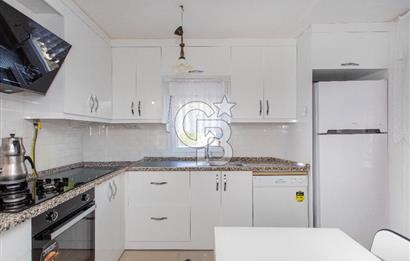 Yenifoça Donatkent'te Satılık 3+1 Deniz Manzaralı Müstakil Villa