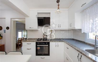 Yenifoça Donatkent'te Satılık 3+1 Deniz Manzaralı Müstakil Villa