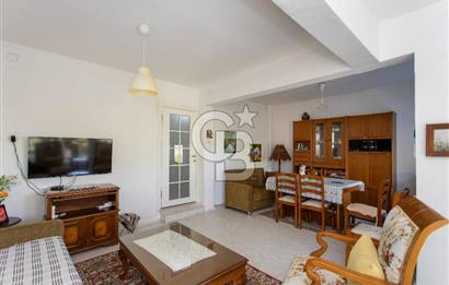 Yenifoça Donatkent'te Satılık 3+1 Deniz Manzaralı Müstakil Villa