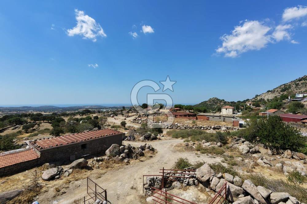 EZİNE KAYACIKTA BOZCAADA MANZARALI 1228 M2 AVLULU AĞİL NİTELİĞİNDE YAPI İZNİ ALINABİLİR FIRSAT ARAZİ