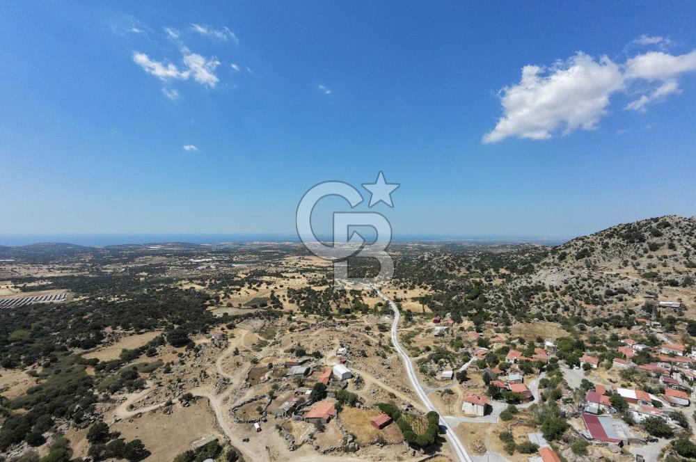 EZİNE KAYACIKTA BOZCAADA MANZARALI 1228 M2 AVLULU AĞİL NİTELİĞİNDE YAPI İZNİ ALINABİLİR FIRSAT ARAZİ