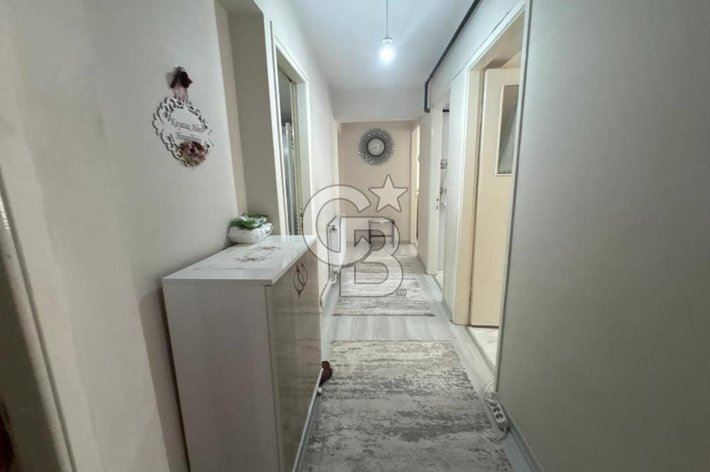 İZMİR KARŞIYAKA DEDEBAŞI'NDA MERKEZİ KONUMDA SATILIK 3+1 DAİRE