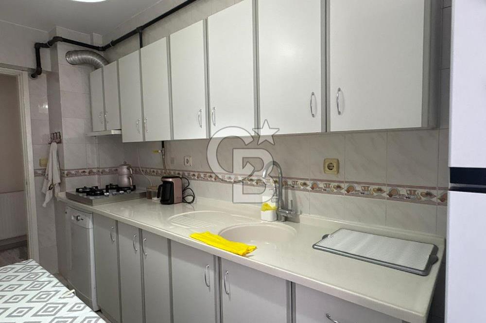İZMİR KARŞIYAKA DEDEBAŞI'NDA MERKEZİ KONUMDA SATILIK 3+1 DAİRE