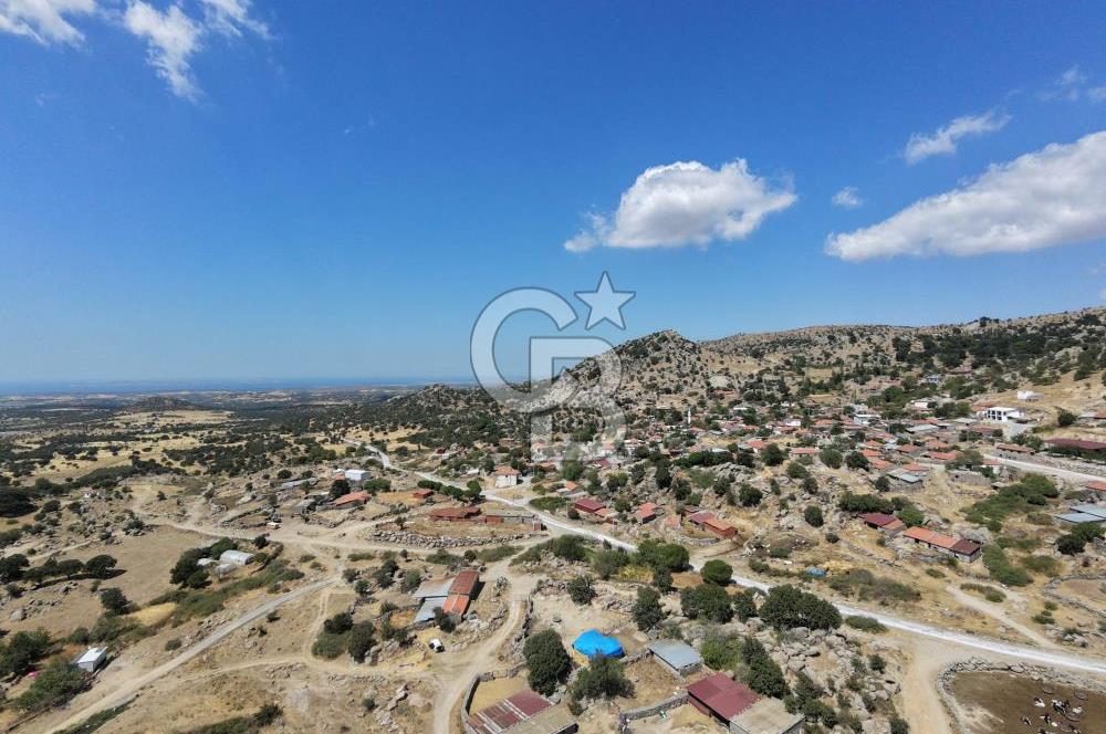 EZİNE KAYACIKTA BOZCAADA MANZARALI 1228 M2 AVLULU AĞİL NİTELİĞİNDE YAPI İZNİ ALINABİLİR FIRSAT ARAZİ