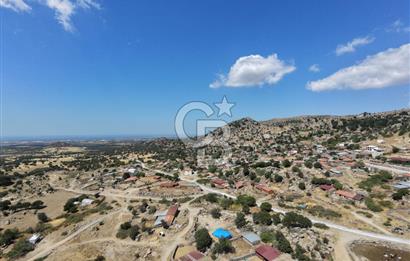 EZİNE KAYACIKTA BOZCAADA MANZARALI 1228 M2 AVLULU AĞİL NİTELİĞİNDE YAPI İZNİ ALINABİLİR FIRSAT ARAZİ