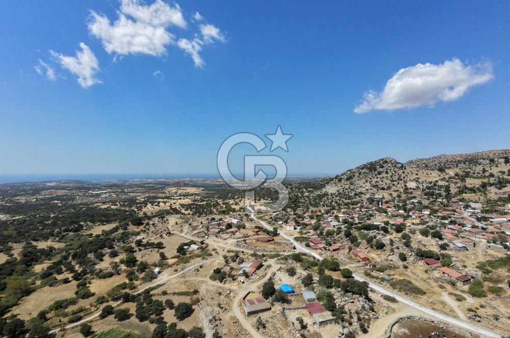 EZİNE KAYACIKTA BOZCAADA MANZARALI 1228 M2 AVLULU AĞİL NİTELİĞİNDE YAPI İZNİ ALINABİLİR FIRSAT ARAZİ