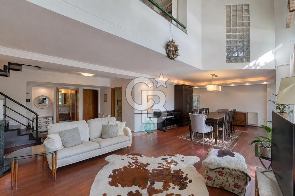 BOSTANLI DEREBOYUNDA VİLLA TADINDA SATILIK 3+1 DUBLEKS DAİRE