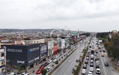 Yeşillik Caddesi 10m Cepheli Komple Kiralık Bina