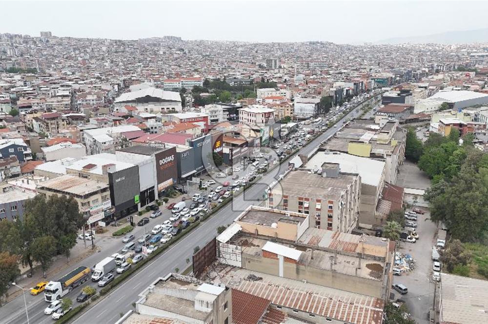 Yeşillik Caddesi 10m Cepheli Komple Kiralık Bina