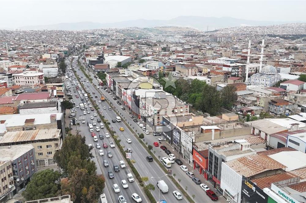 Yeşillik Caddesi 10m Cepheli Komple Kiralık Bina