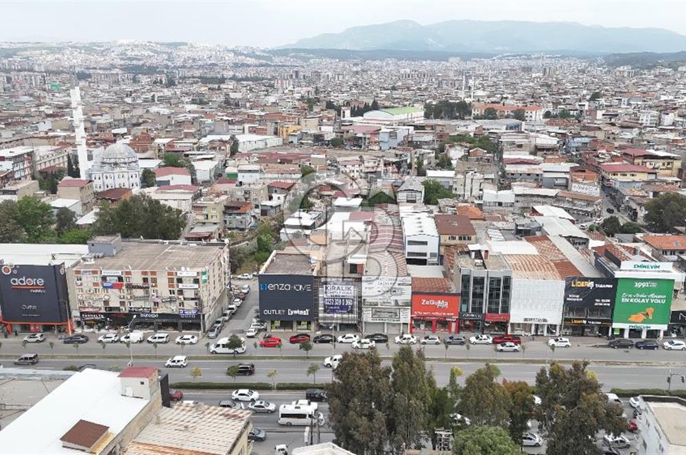 Yeşillik Caddesi 10m Cepheli Komple Kiralık Bina