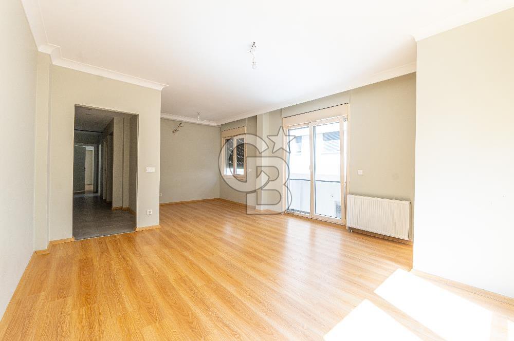 KIZILTOPRAKTA BAĞDAT CADDESİNE YAKIN OTOPARKLI FERAH 2+1