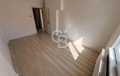 BARBAROS MAHALLESİ KİRALIK 2+1 DAİRE