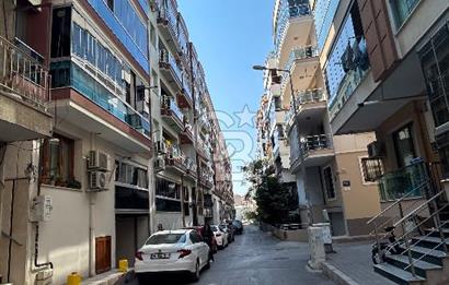 KARŞIYAKA ŞEMİKLER'DE ASANSÖRLÜ, OTOPARKLI, EBEVEYN BANYOLU 3+1